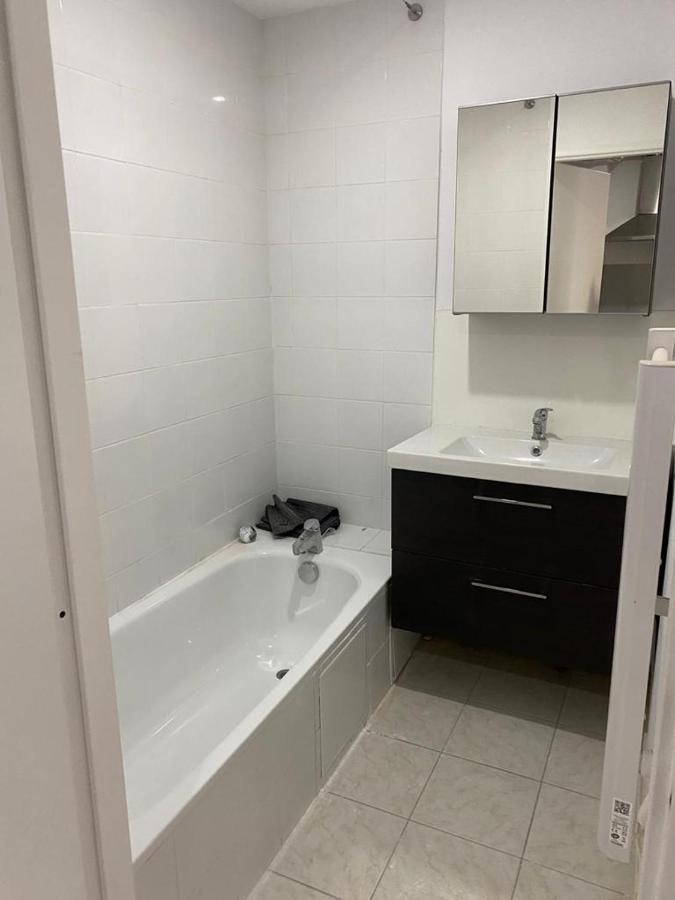 Five Stars C4 Aparthotel Marsilia Exterior foto